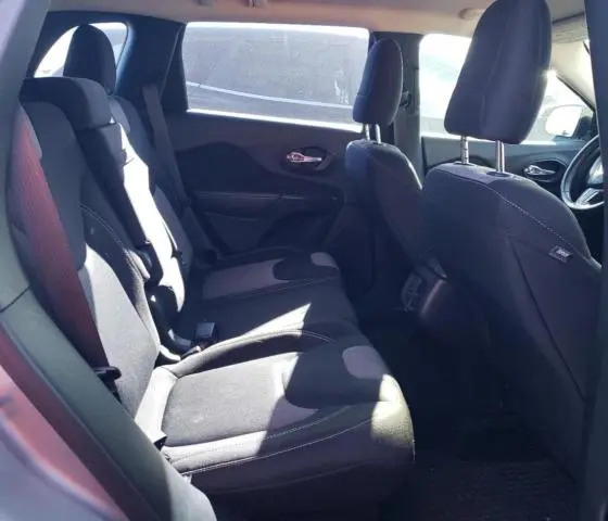 2015 JEEP CHEROKEE SPORT  