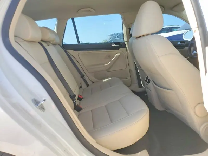 2014 VOLKSWAGEN JETTA TDI  