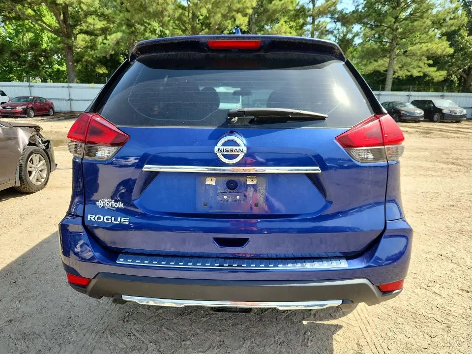 2017 NISSAN ROGUE S  