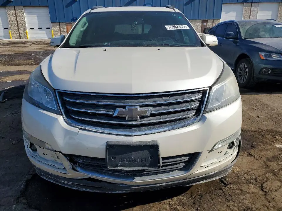 2013 CHEVROLET TRAVERSE LT  