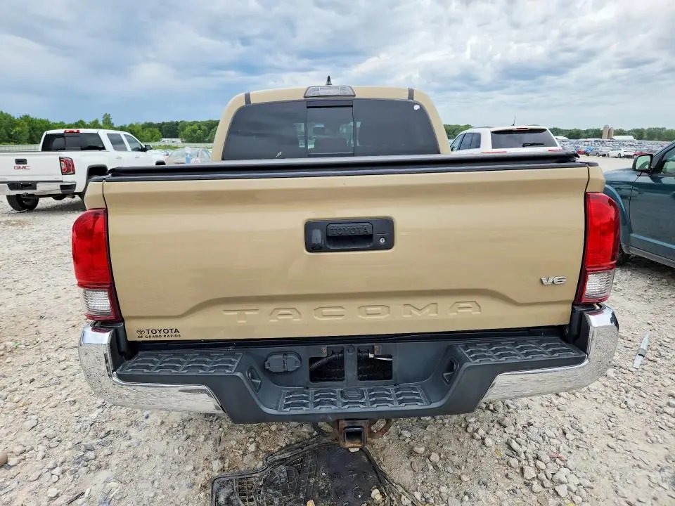 2018 TOYOTA TACOMA TRD OFF-ROAD  