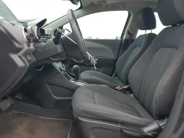 2016 CHEVROLET SONIC LT  
