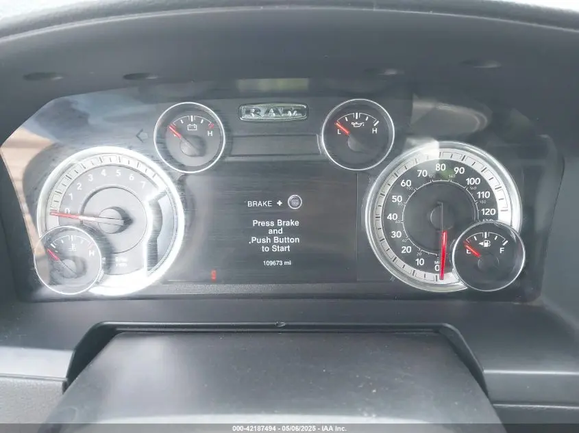 2016 RAM 1500 SPORT