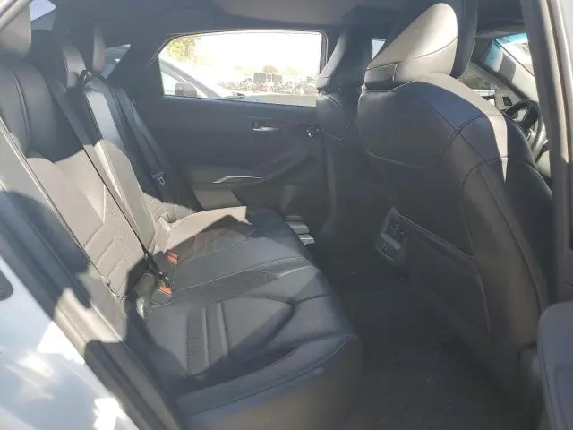 2019 TOYOTA AVALON XLE  