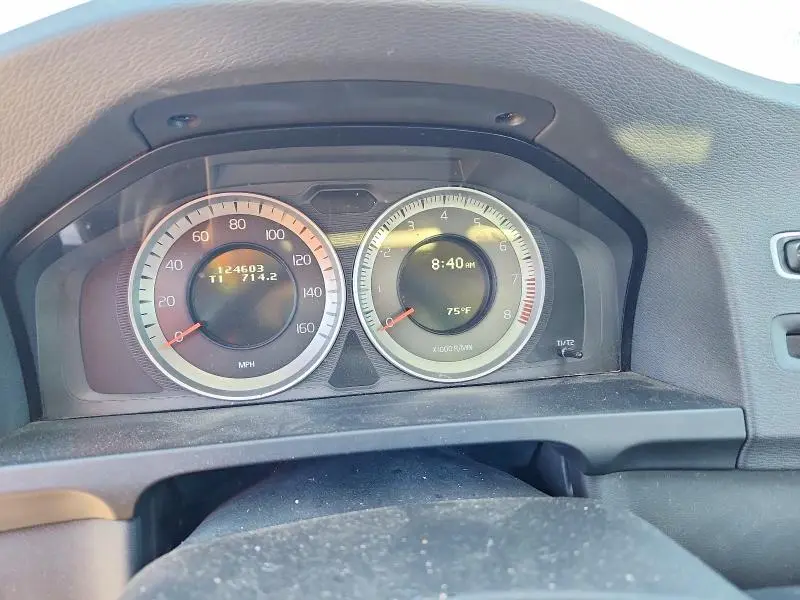 2012 VOLVO S60 T5  