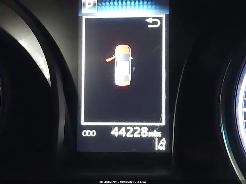 2019 TOYOTA CAMRY LE