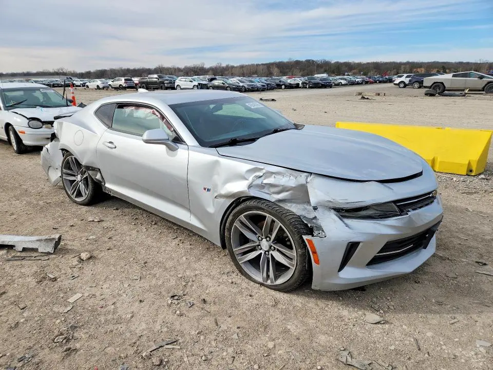 2018 CHEVROLET CAMARO LT  