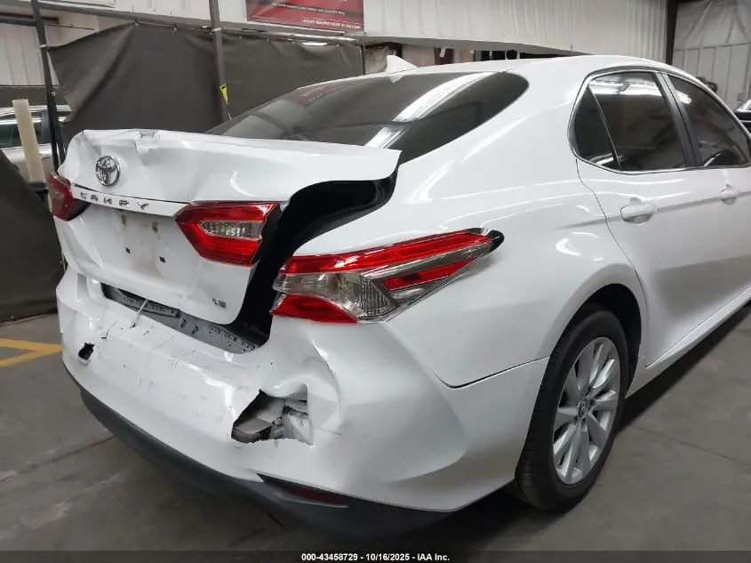 2019 TOYOTA CAMRY LE