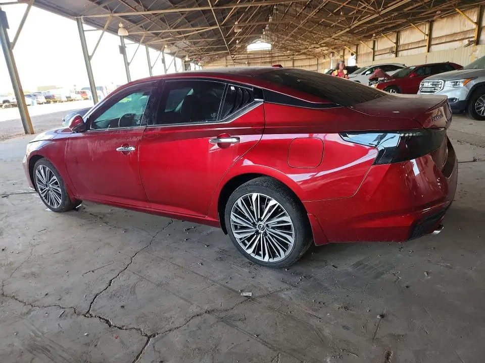 2023 NISSAN ALTIMA SL  