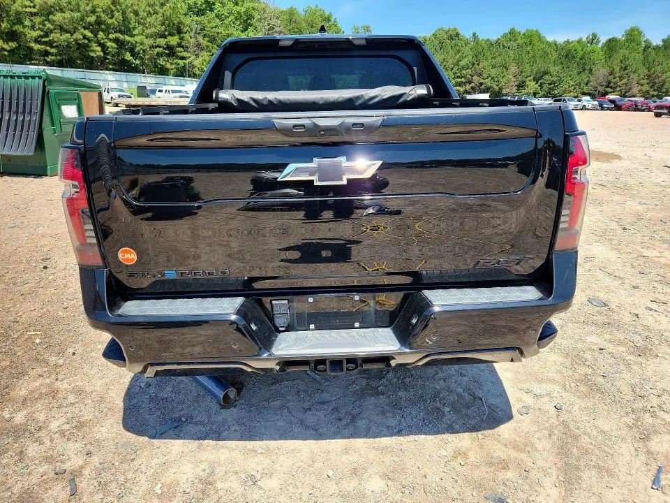 2024 CHEVROLET SILVERADO RST  