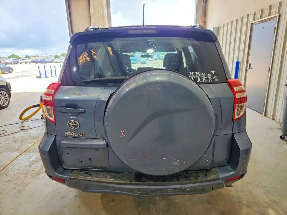 2012 TOYOTA RAV4 BASE  