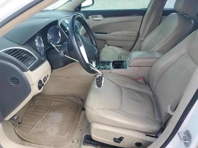 2011 CHRYSLER 300 LIMITED  