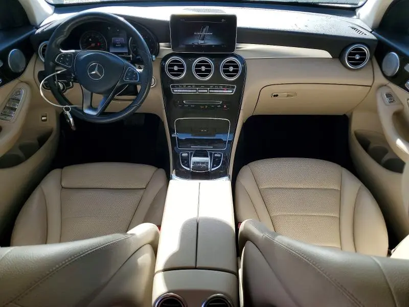 2016 MERCEDES-BENZ GLC 300  