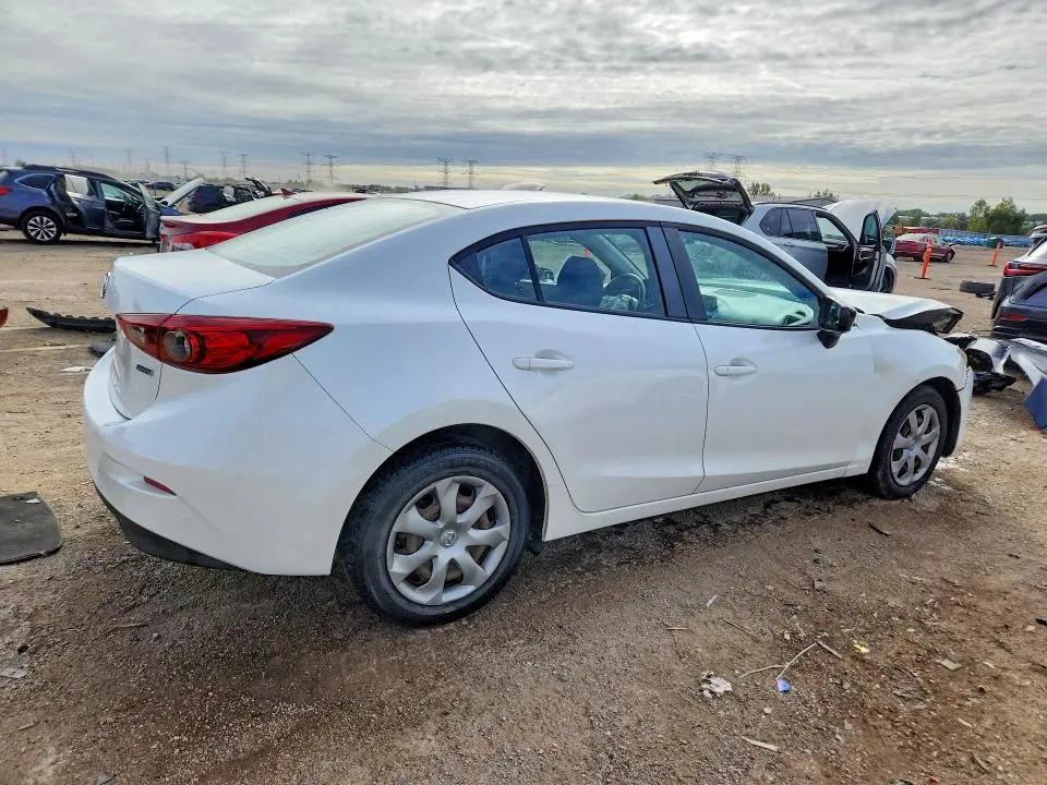 2014 MAZDA 3 SV  
