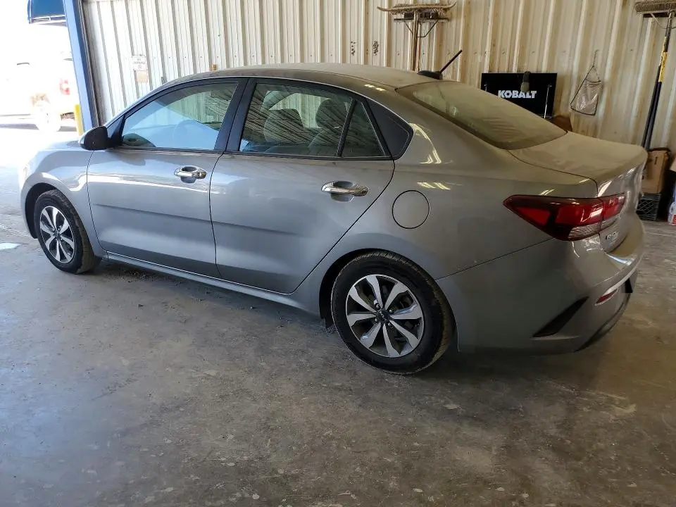 2022 KIA RIO S  