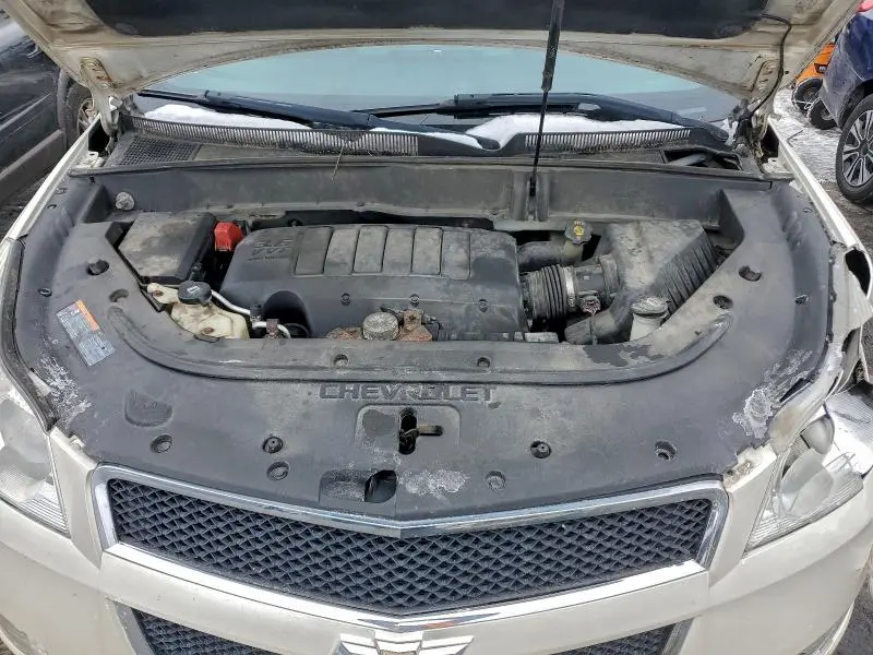 2011 CHEVROLET TRAVERSE LT  