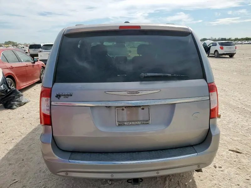 2013 CHRYSLER TOWN & COUNTRY TOURING L  