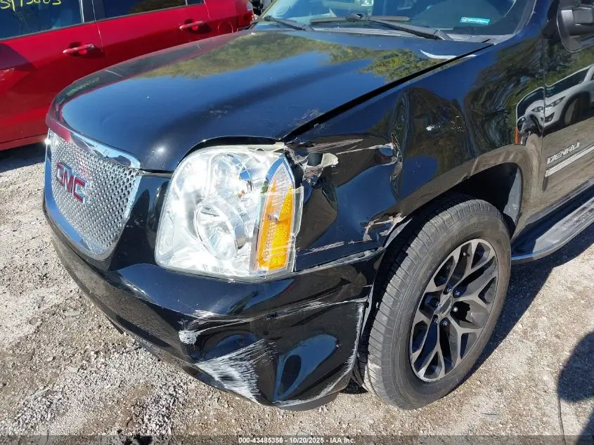 2013 GMC YUKON XL 1500 DENALI