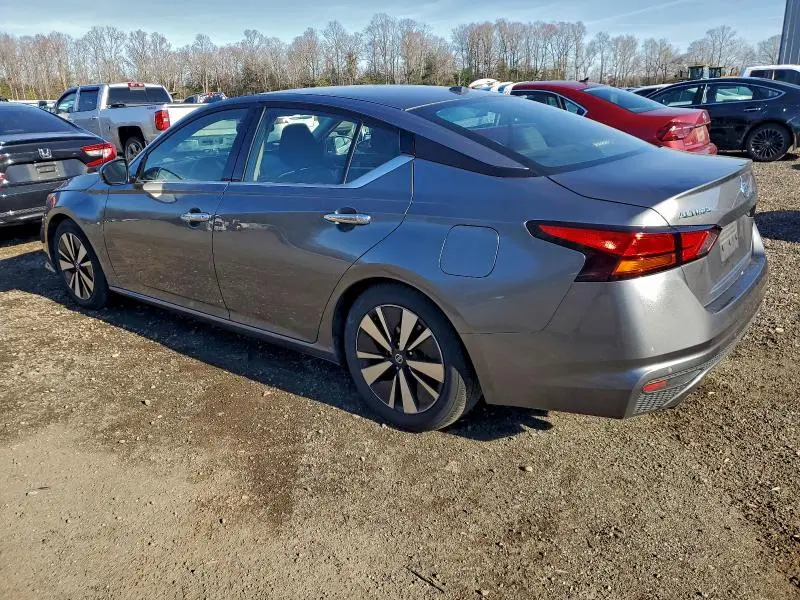 2019 NISSAN ALTIMA SL  