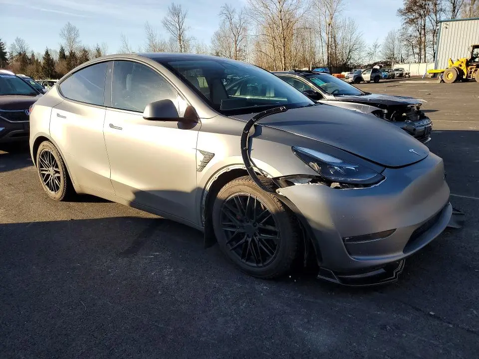 2022 TESLA MODEL Y   
