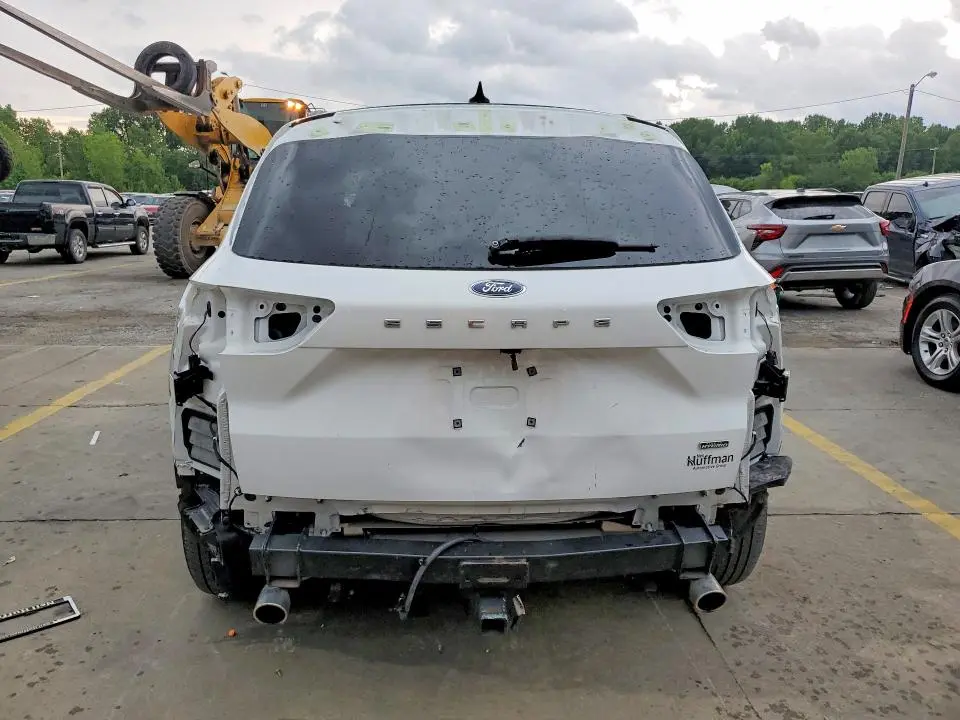 2023 FORD ESCAPE   