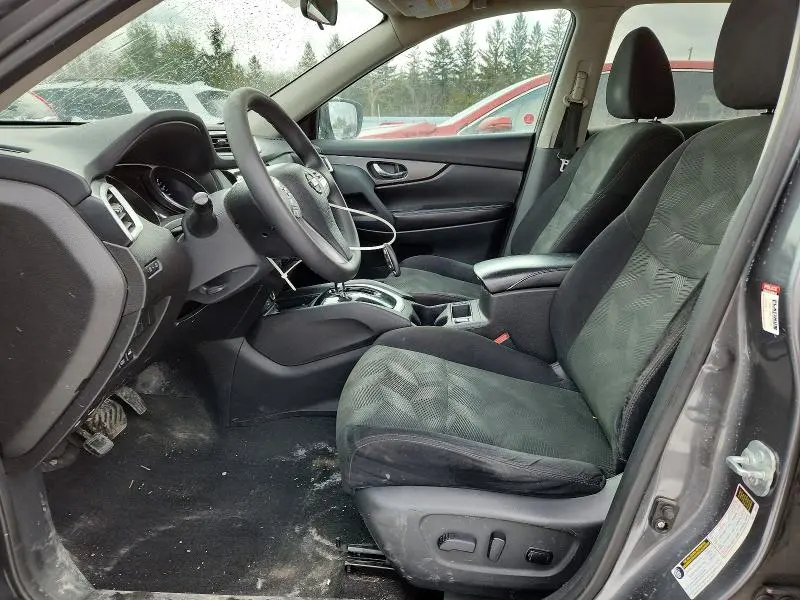 2015 NISSAN ROGUE S  