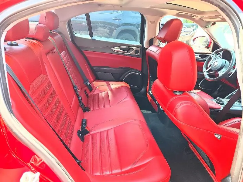 2018 ALFA ROMEO GIULIA TI Q4  