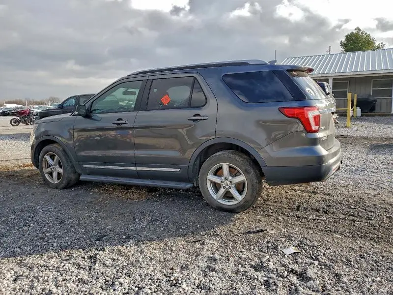 2017 FORD EXPLORER XLT  