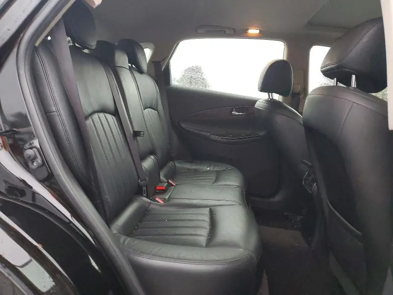 2016 INFINITI QX50 BASE  