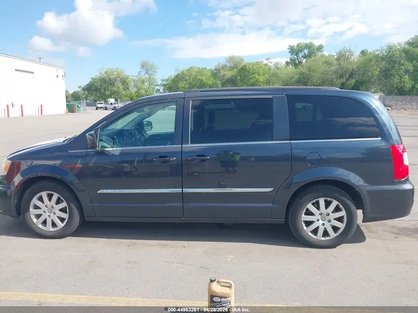 2014 CHRYSLER TOWN & COUNTRY TOURING