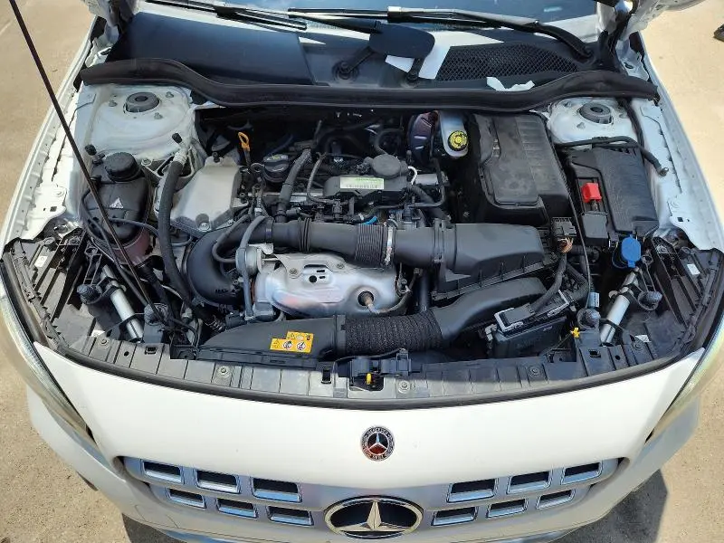 2019 MERCEDES-BENZ GLA 250 4MATIC  