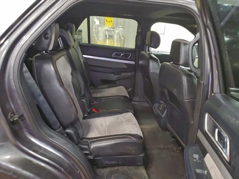 2017 FORD EXPLORER XLT  