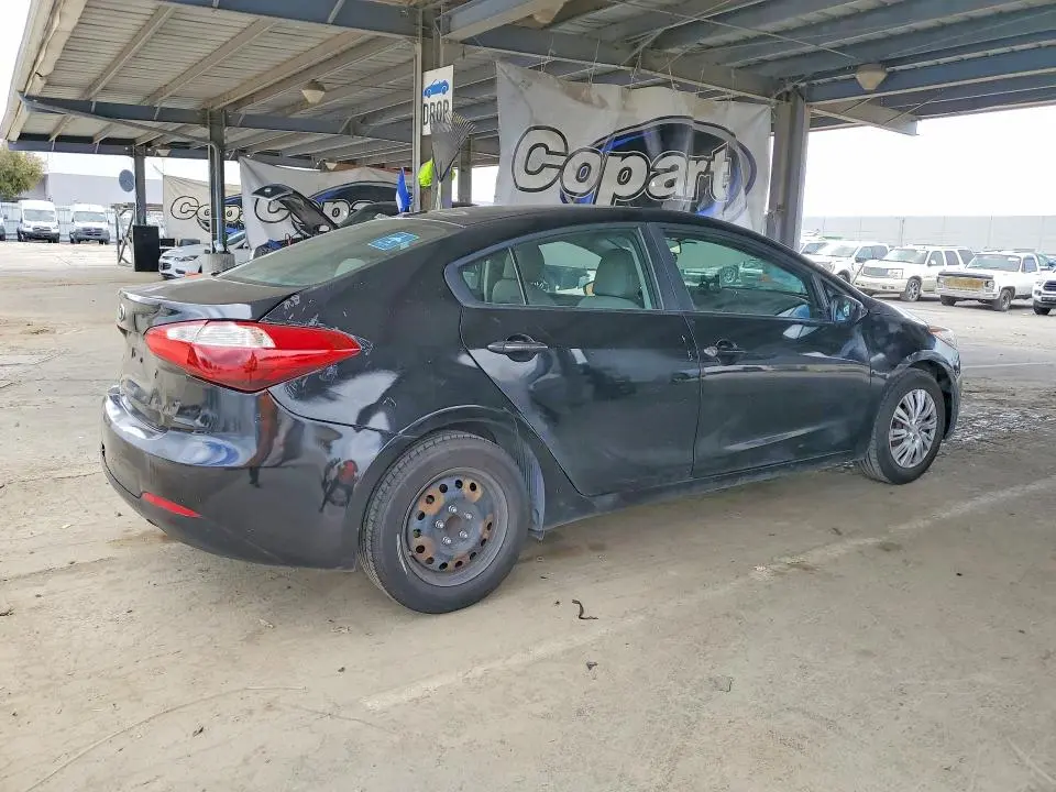 2016 KIA FORTE LX  