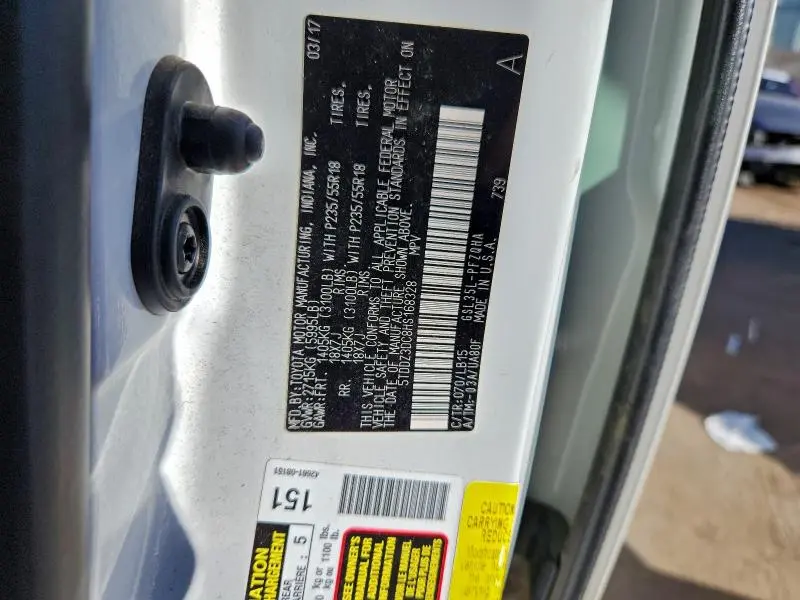 2017 TOYOTA SIENNA XLE  