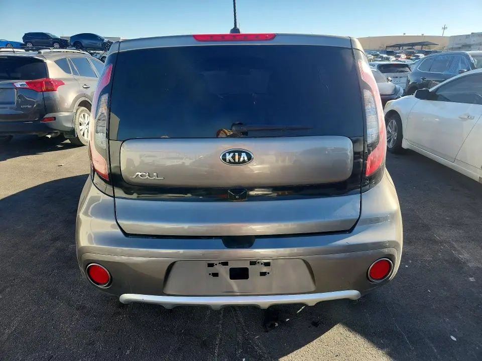 2018 KIA SOUL +  