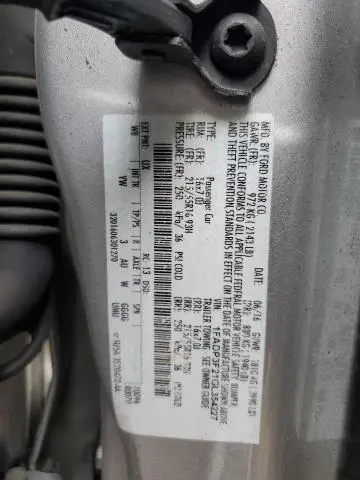 2016 FORD FOCUS SE  