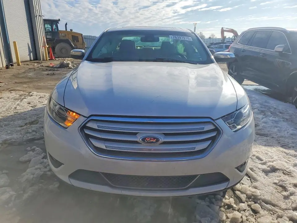 2015 FORD TAURUS LIMITED  