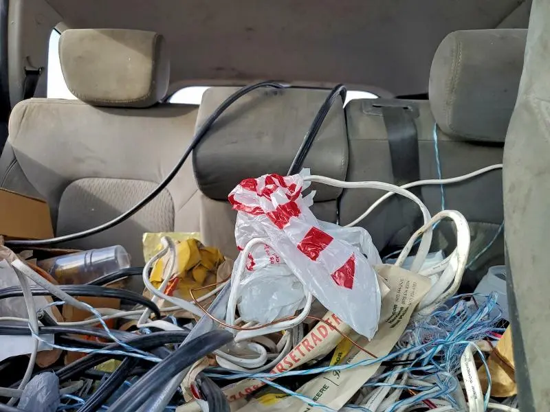 2016 HYUNDAI SANTA FE SE  