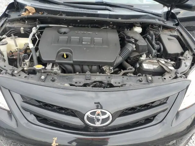 2013 TOYOTA COROLLA BASE  