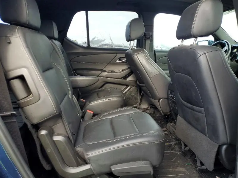 2022 CHEVROLET TRAVERSE LT  