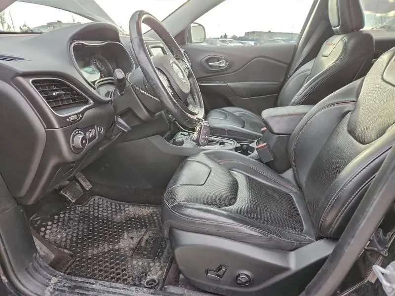 2019 JEEP CHEROKEE TRAILHAWK  