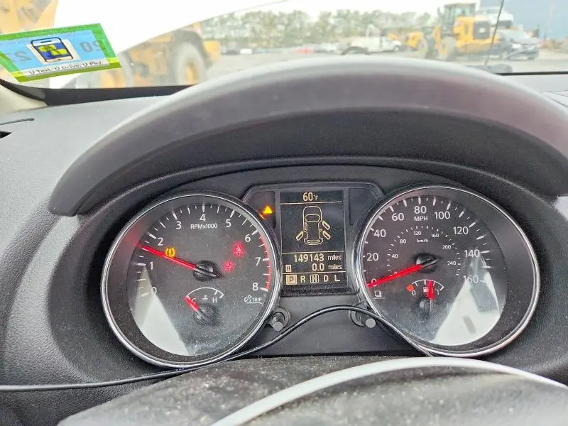 2012 NISSAN ROGUE S  