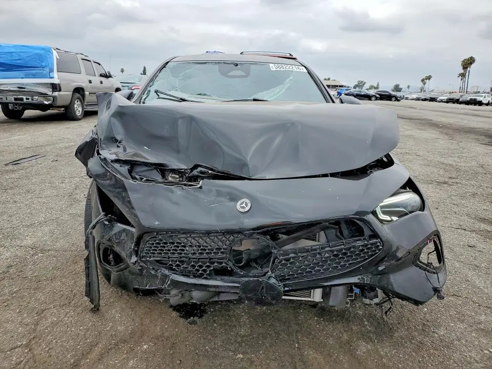 2025 MERCEDES-BENZ CLA 250  