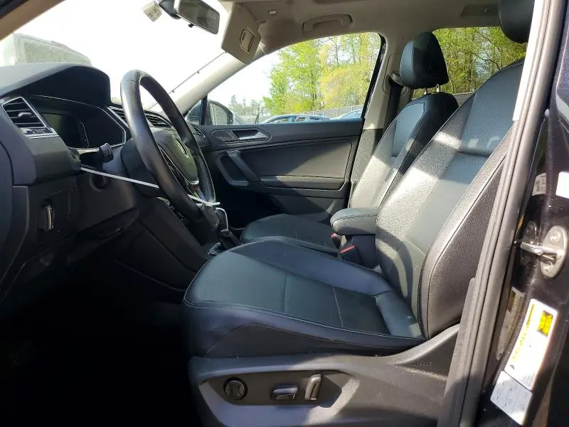 2019 VOLKSWAGEN TIGUAN SE  