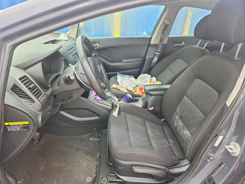 2016 KIA FORTE LX  