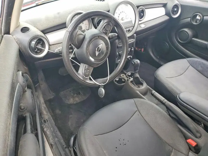 2012 MINI COOPER   