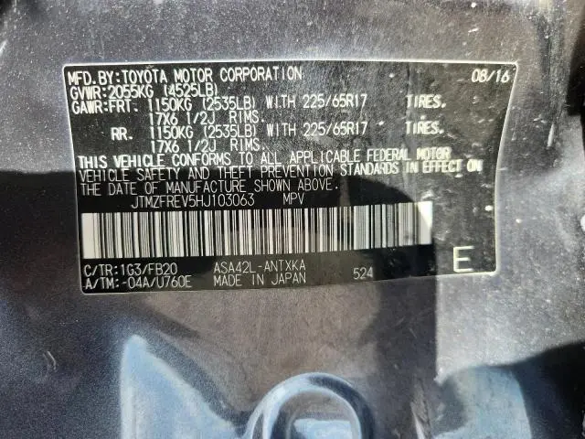 2017 TOYOTA RAV4 LE  