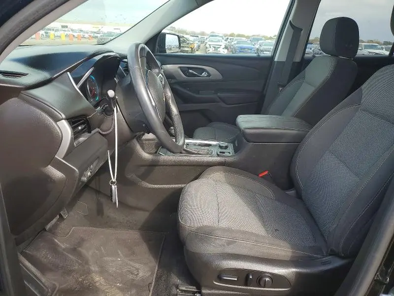 2018 CHEVROLET TRAVERSE LT  