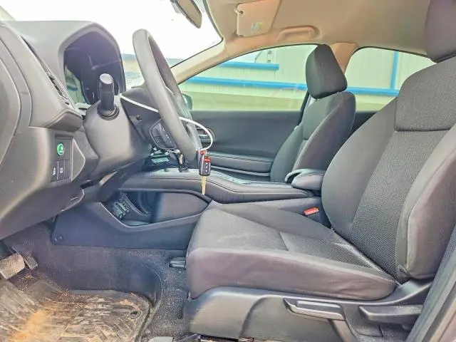 2017 HONDA HR-V LX  
