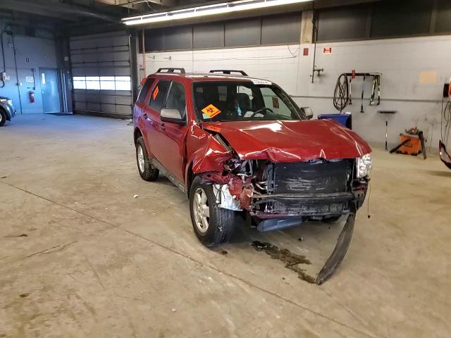 2010 FORD ESCAPE XLT